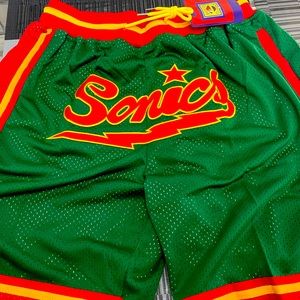 SuperSonics shorts